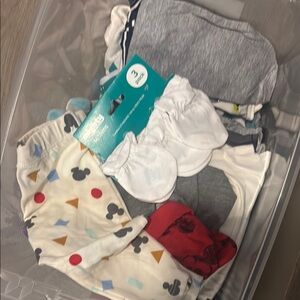 Kids Mickey Mouse Patterned Pajama Set